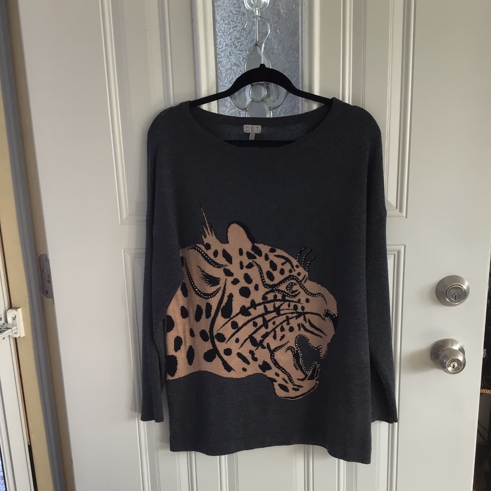 Statement sweater tunic